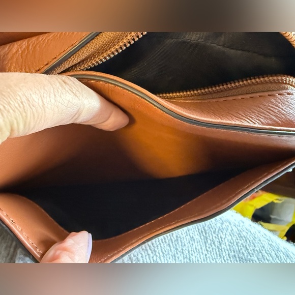 Rebecca Minkoff Large Suki Crossbody, Almond - Picture 5 of 6